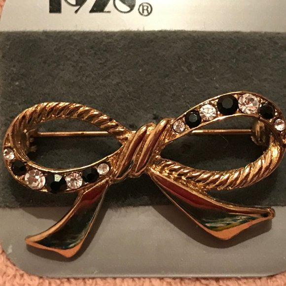 VTG 1928 Gold Bow Pin with Black + Clear Stones - Picture 4 of 4